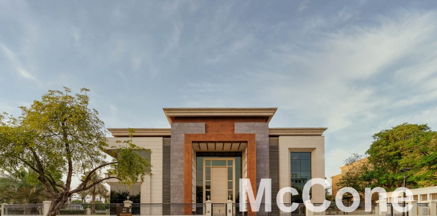 Villa in Emirates Hills, Dubai, UAE 6 bedrooms, 1749.64 sq.m. № 587513