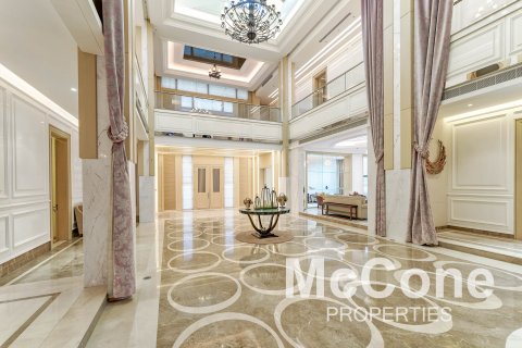 Villa in Emirates Hills, Dubai, UAE 6 bedrooms, 1749.64 sq.m. № 587513 - photo 2