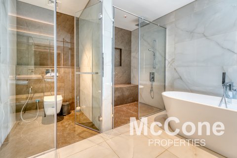 Villa in Palm Jumeirah, Dubai, UAE 8 bedrooms, 882.95 sq.m. № 587510 - photo 17