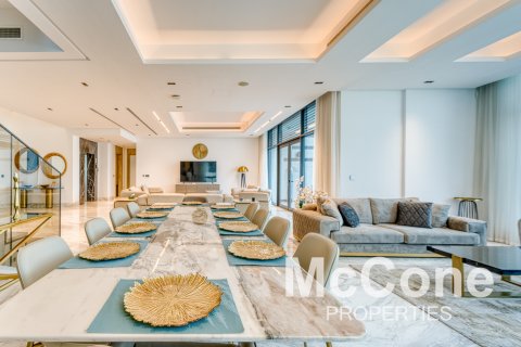 Villa in Palm Jumeirah, Dubai, UAE 8 bedrooms, 882.95 sq.m. № 587510 - photo 8