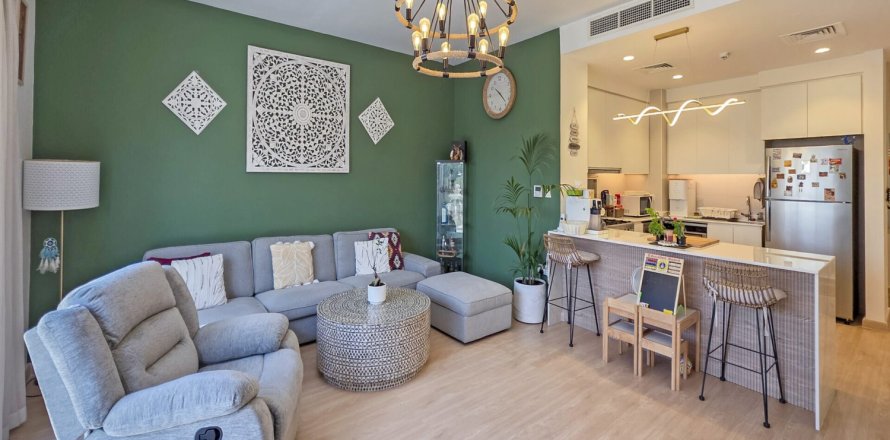 Квартира в Дубай, ОАЕ 3 спальні, 255м2 № 680379