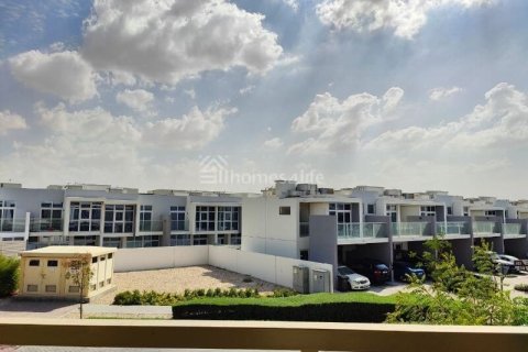 Rekkehus i DAMAC Hills (Akoya by DAMAC), Dubai, Emiratene 3 soverom, 112 kvm nr. 680371