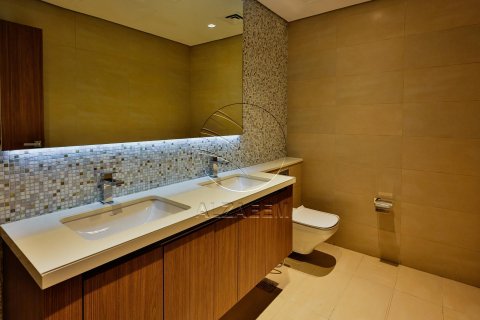 Vilă de închiriat în Yas Island, Abu Dhabi, EAU 4 dormitoare, 509 mp.  №615206 - poză 12