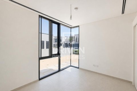 Townhouse til leje i Jebel Ali, Dubai, UAE 4 soveværelser, 349.32 kvm № 757026 - foto 9
