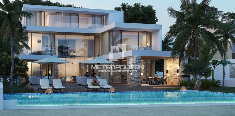آپارتمان در Umm Al Quwain Marina، Umm Al Quwain ، امارات متحده عربی 2 خوابه ، 95 متر مربع.  شماره 593446