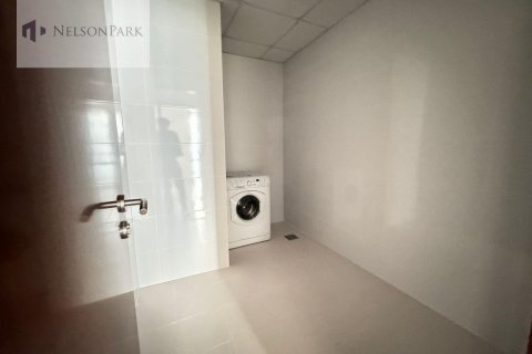 Apartamento en alquiler en Business Bay, Dubai, EAU 3 dormitorios, 185.8 m2 № 556421 - foto 8