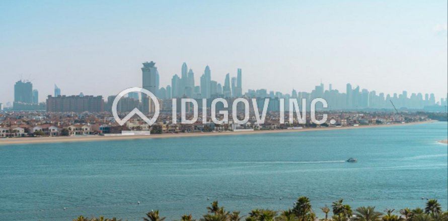 Apartment in Palm Jumeirah, Dubai, UAE 2 bedrooms, 255 sq.m. № 638920
