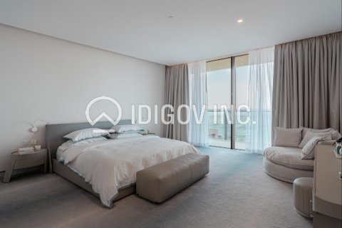 Apartment in Palm Jumeirah, Dubai, UAE 2 bedrooms, 255 sq.m. № 638920 - photo 11