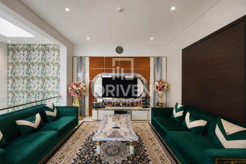 Villa te koop in Mohammed Bin Rashid City, Dubai, VAE 4 slaapkamers, 559.09 vr.m., nr 741720 - foto 17