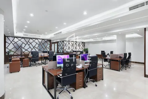 Kantor di Dubai, UEA 301 m2 nomor 620269 - foto 24