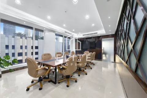 Kantor di Dubai, UEA 301 m2 nomor 620269 - foto 5
