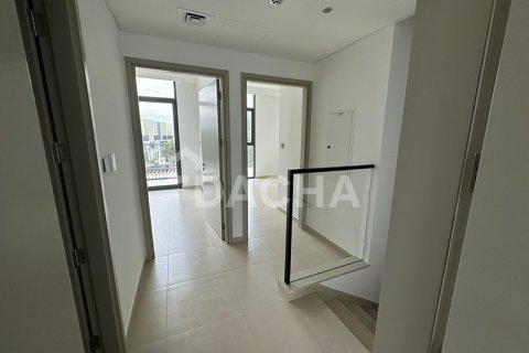Kamienica na sprzedaż w Arabian Ranches 3, Dubai, ZEA 3 sypialnie, 180 mkw., nr 706533 - zdjęcie 2