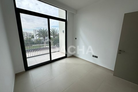 Kamienica na sprzedaż w Arabian Ranches 3, Dubai, ZEA 3 sypialnie, 180 mkw., nr 706533 - zdjęcie 4