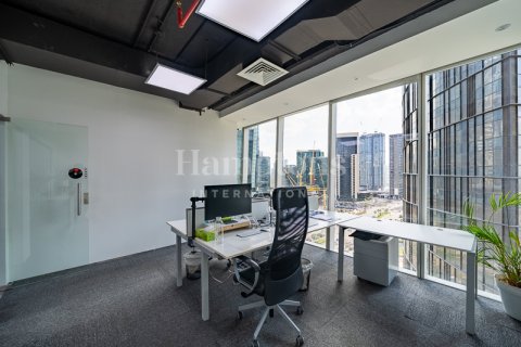 Zyrë në Business Bay, Dubai, Emiratet e Bashkuara Arabe 725.85113900 m2. № 583581 - Foto 1