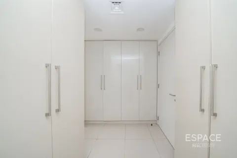 Vila u gradu Dubai Hills Estate, UAE 4 spavaće sobe, 224 m2 Br. 738388 - Slika 14