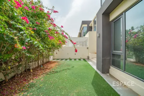 Vila u gradu Dubai Hills Estate, UAE 4 spavaće sobe, 224 m2 Br. 738388 - Slika 19