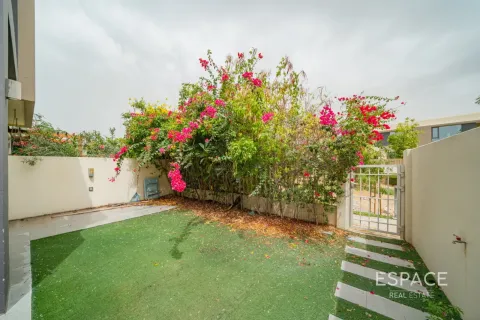 Vila u gradu Dubai Hills Estate, UAE 4 spavaće sobe, 224 m2 Br. 738388 - Slika 17