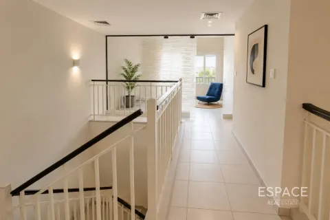 Vila u gradu The Springs, Dubai, UAE 3 spavaće sobe, 289 m2 Br. 738387 - Slika 9