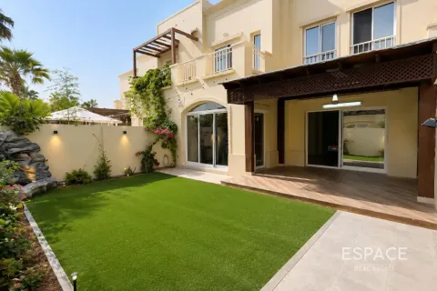 Vila u gradu The Springs, Dubai, UAE 3 spavaće sobe, 289 m2 Br. 738387 - Slika 1