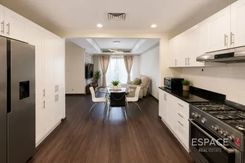 Vila u gradu The Springs, Dubai, UAE 3 spavaće sobe, 289 m2 Br. 738387 - Slika 4