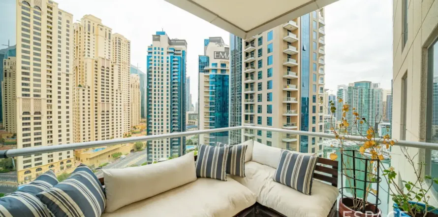 آپارتمان در Dubai Marina، Dubai ، امارات متحده عربی 2 خوابه ، 125 متر مربع.  شماره 738389