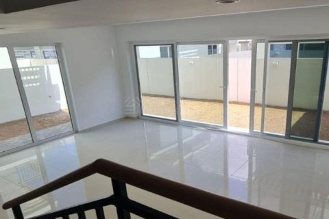 Townhouse in DAMAC Hills (Akoya by DAMAC), Dubai, UAE 3 bedrooms, 170 sq.m. № 701692 - photo 10