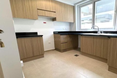 Townhouse in DAMAC Hills (Akoya by DAMAC), Dubai, UAE 3 bedrooms, 170 sq.m. № 701692 - photo 8