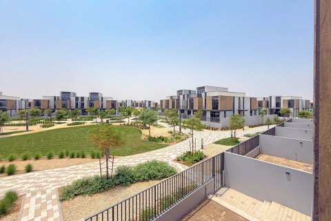 Kuća u nizu u Mudon, Dubai, UAE 4 spavaćih soba, 248 m2 Br. 701695 - fotografija 8