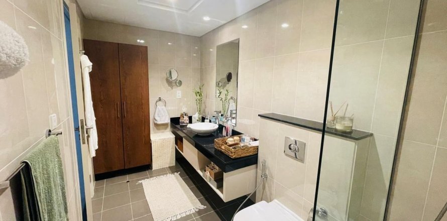 Apartment sa Dubai, UAE 2 silid-tulugan, 126.2 sq.m. № 697036