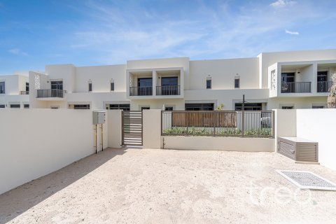 خانه شهری برای فروش در  Town Square، Dubai، امارات متحده عربی  3 خوابه ، 202.71 متر مربع ، شماره 761356 - تصویر 3