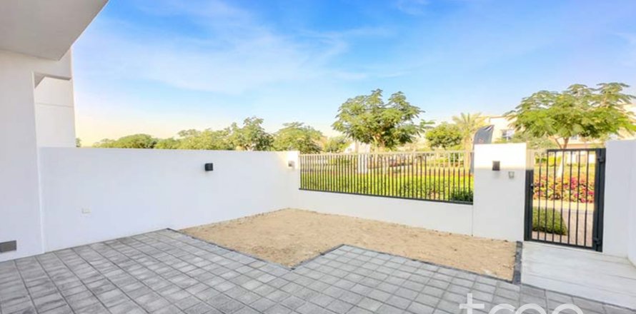 Maison de ville à Dubai Land, Dubai, EAU: 3 chambres, 181.25 m2 № 761353