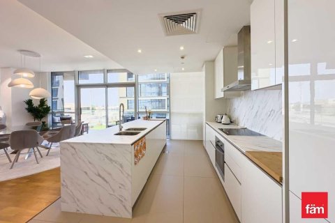 Byt v Al Wasl, Dubai, SAE 3 ložnice, 284.2 m² Č.: 622022 - fotografie 4