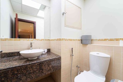 Пәтер Дубай Марина, БАӘ-да 2 жатын бөлмелер, 118 м² № 696272 - фото 17