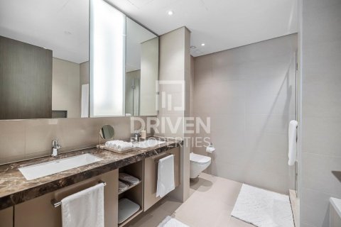 Apartament në Downtown Dubai (Downtown Burj Dubai), Dubai, Emiratet e Bashkuara Arabe 2 dhoma gjumi, 161 m2. № 603250 - Foto 17