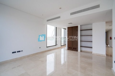 Poslovni prostor na Yas Island, Abu Dhabi, UAE 4 spavaćih soba, 453 m2 Br. 594912 - fotografija 4