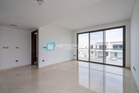 Poslovni prostor na Yas Island, Abu Dhabi, UAE 4 spavaćih soba, 453 m2 Br. 594912 - fotografija 2