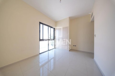 Shtëpi në qytet në Dubai, Emiratet e Bashkuara Arabe 3 dhoma gjumi, 174.75 m2. № 756262 - Foto 2