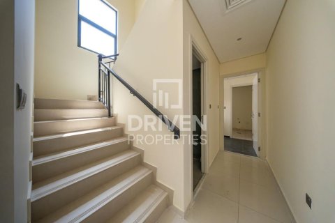 Shtëpi në qytet në Dubai, Emiratet e Bashkuara Arabe 3 dhoma gjumi, 174.75 m2. № 756262 - Foto 11