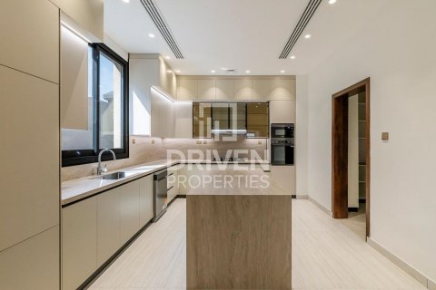 Вилла Умм-Сукейм, Дубай, БАӘ-да 5 жатын бөлмелер, 743 м² № 602043 - фото 19