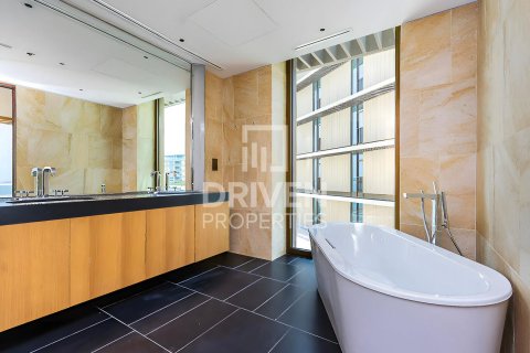 Apartmen di Jumeirah, Dubai, UAE 3 bilik tidur, 251 meter persegi № 654884 - foto 19