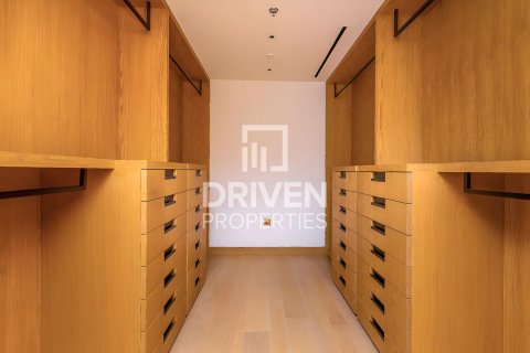 Apartmen di Jumeirah, Dubai, UAE 3 bilik tidur, 251 meter persegi № 654884 - foto 15