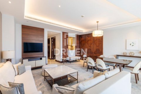 Διαμέρισμα σε Downtown Dubai (Downtown Burj Dubai), Dubai, ΗΑΕ 2 υπνοδωμάτια, 158 τ.μ. Αρ. 654885 - φωτογραφία 2