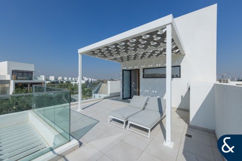 Rijtjeshuis te koop in Jumeirah Golf Estates, Dubai, VAE 4 slaapkamers, 317 vr.m., nr 667629 - foto 13