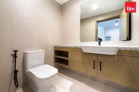 Shtëpi në qytet në Dubai, Emiratet e Bashkuara Arabe 3 dhoma gjumi, 175.8 m2. № 679844 - Foto 9