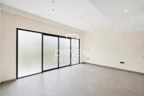 خانه شهری برای فروش در  Damac Lagoons، Dubai، امارات متحده عربی  4 خوابه ، 144 متر مربع ، شماره 768005 - تصویر 2