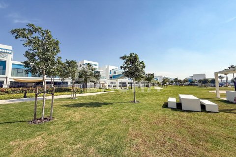 Shtëpi në qytet në Damac Lagoons, Dubai, Emiratet e Bashkuara Arabe 4 dhoma gjumi, 211 m2. № 710404 - Foto 10