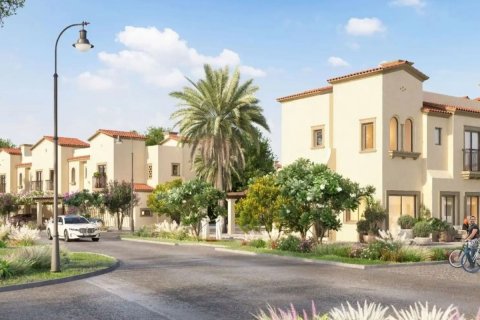 Townhouse in Khalifa City, Abu Dhabi, UAE 3 bedrooms, 172 sq.m. № 594253 - photo 12