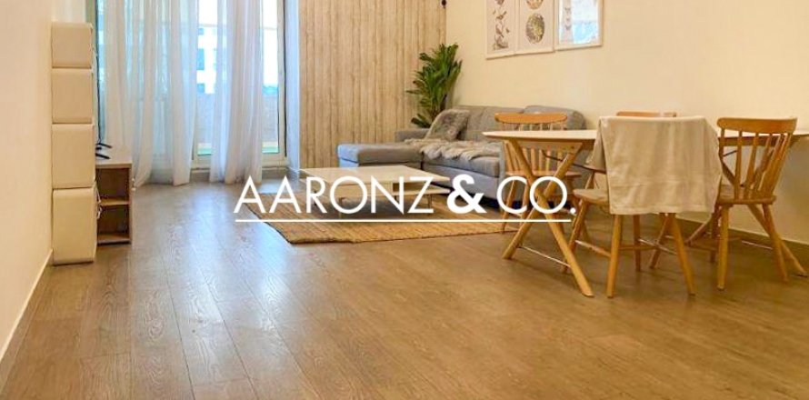 Apartament w Jumeirah Lake Towers, Dubai, ZEA 2 sypialnie, 212 mkw. nr 686682