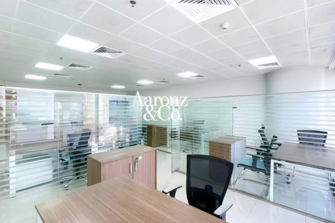 Office in Business Bay, Dubai, UAE 82 sq.m. № 691747 - photo 10