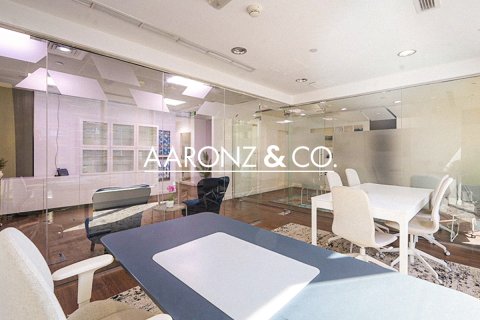 Opisina sa Business Bay, Dubai, UAE 74 sq.m. № 691749 - larawan 9